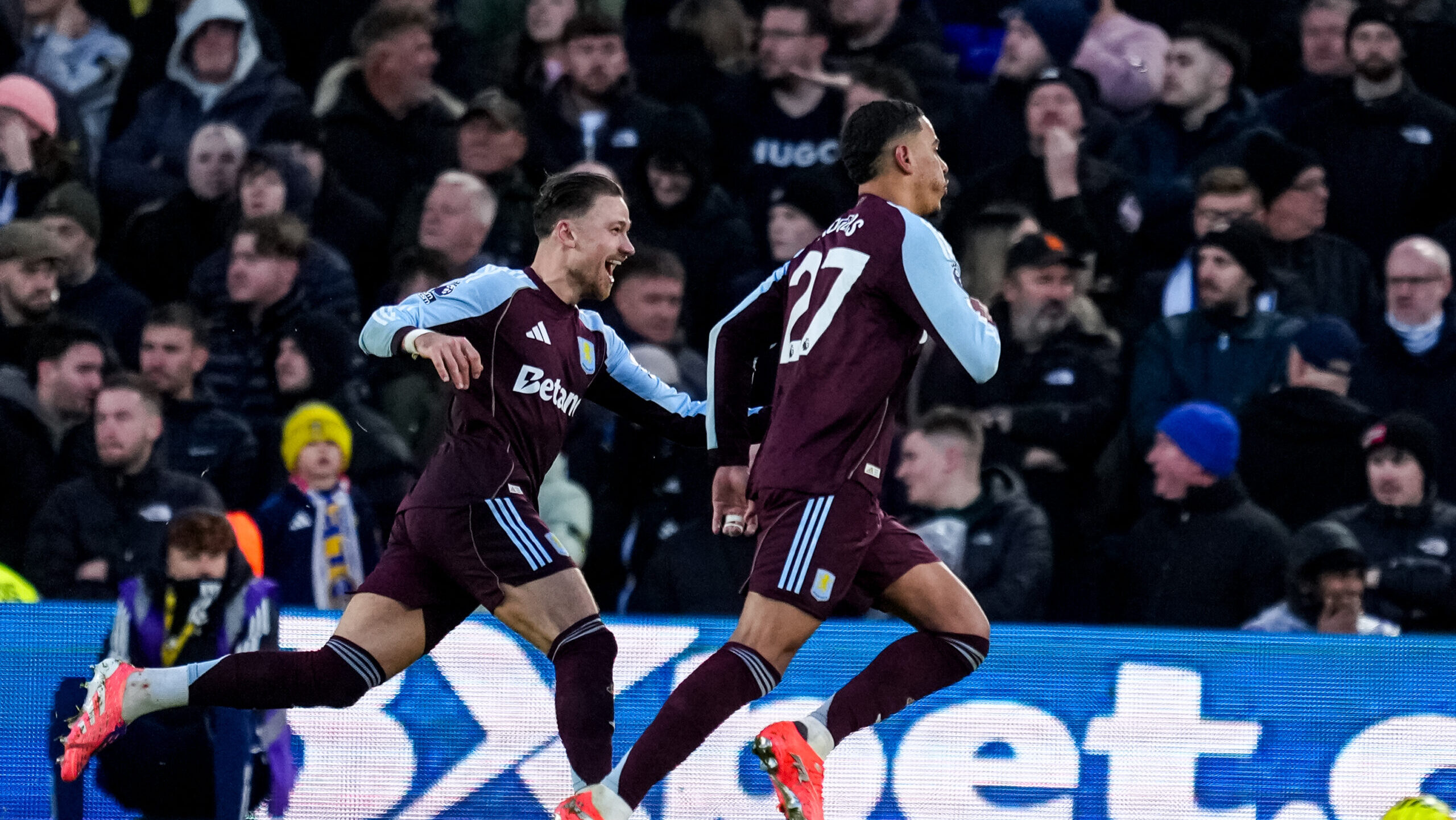 LEEDS, ENGLAND - NOVEMBER 23: Matty Cash of Aston Villa and Morgan Rogers of Aston Villa celebrate their team&#039;s second goal during the Premier League match between Leeds United and Aston Villa at Elland Road on November 23, 2025 in Leeds, England. (Photo by Rene Nijhuis/MB Media)
2025.11.23 Leeds
Pilka nozna liga angielska
Leeds United - Aston Villa
Foto Rene Nijhuis/MB Media/PressFocus

!!! POLAND ONLY !!!
