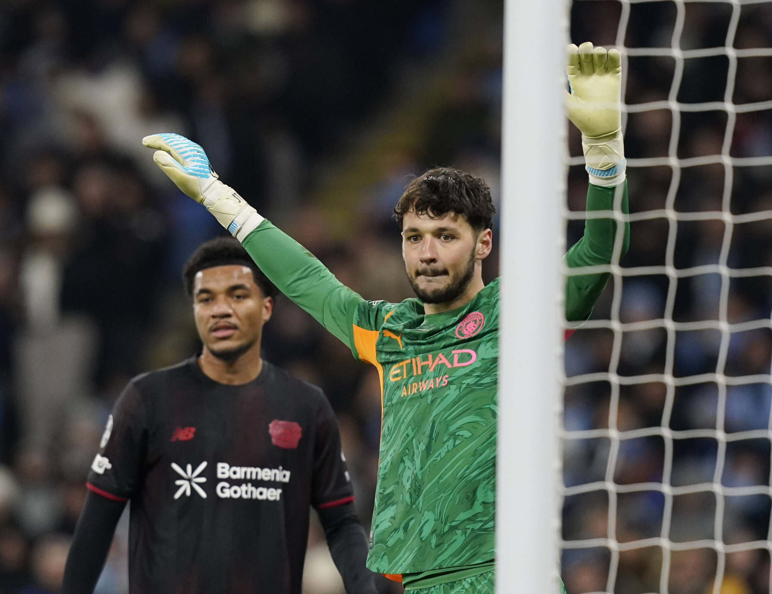 Manchester, England, 25th November 2025. James Trafford of Manchester City who starts the game during the Manchester City vs Bayer Leverkusen UEFA Champions League match at the Etihad Stadium, Manchester. Picture credit should read: Andrew Yates / Sportimage EDITORIAL USE ONLY. No use with unauthorised audio, video, data, fixture lists, club/league logos or live services. Online in-match use limited to 120 images, no video emulation. No use in betting, games or single club/league/player publications. SPI_024_AY_Man_City_Leverkusen SPI-4309-0037
2025.11.25 Manchester
pilka nozna , Liga Mistrzow
Manchester City - Bayer 04 Leverkusen
Foto IMAGO/PressFocus

!!! POLAND ONLY !!!
