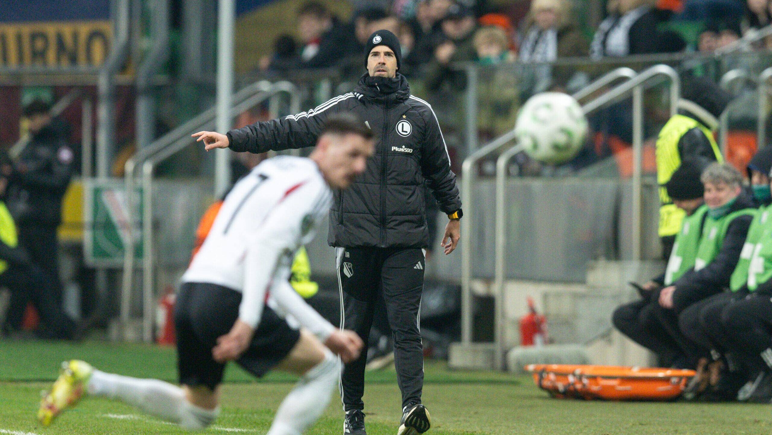 2025.11.27 Warszawa  pilka nozna Liga Konferencji sezon 2025/2026
Legia Warszawa - Sparta Praga
N/z Trener Inaki Astiz (Legia)
Foto Tomasz Jastrzebowski / Foto Olimpik / PressFocus

2025.11.27 Warszawa football UEFA Conference League season 2025/2026
Legia Warszawa - Sparta Praha
Trener Inaki Astiz (Legia)
Credit: Tomasz Jastrzebowski / Foto Olimpik / PressFocus