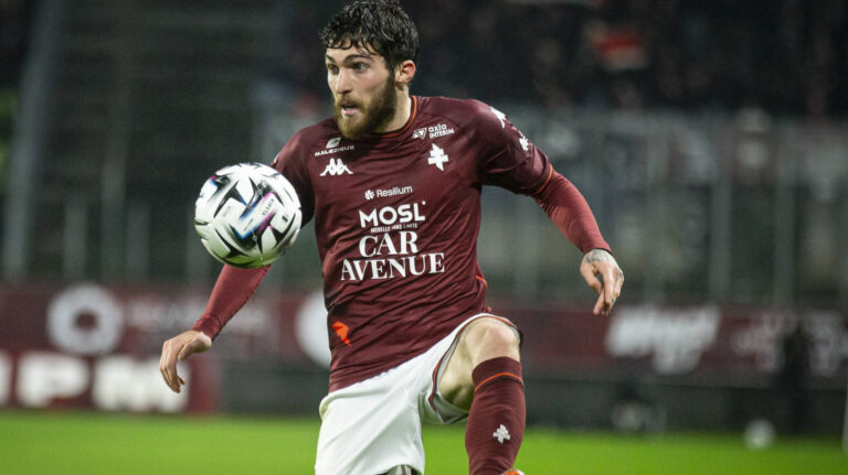 Giorgi Tsitaishvili #7 - Photo :   / Elyxandro Cegarra / Psnewz / SIPA /00318344_0109//Credit:PSNEWZ/SIPA/2511282351
2025.11.28 Metz
pilka nozna liga francuska
FC Metz - Stade Rennes
Foto PSNEWZ/SIPA/PressFocus

!!! POLAND ONLY !!!