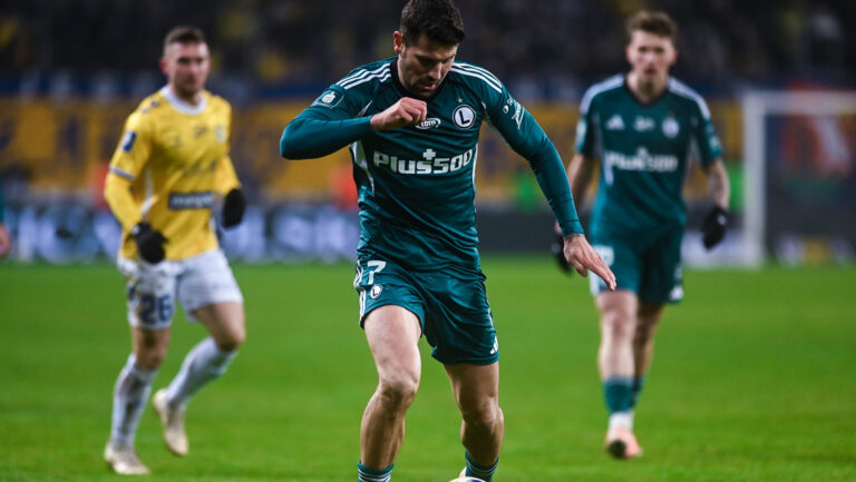 2025.12.01 Lublin PKO Ekstraklasa Sezon 2025/2026 Motor Lublin - Legia Warszawa

N/z Pawel Wszolek

Foto Kacper Pacocha / PressFocus 

2025.12.01 Lublin Football Polish Ekstraklasa Season 2025/2026 Motor Lublin - Legia Warszawa

Credit: Kacper Pacocha / PressFocus