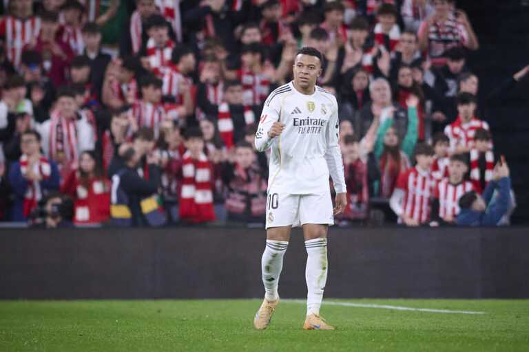 Real Madrid’s Kylian Mbappe celebrates a goal during La Liga match. December 03 ,2025. (ALTERPHOTOS/Ropero)
2025.12.03 Bilbao
pilka nozna liga hiszpanska
Athletic Bilbao - Real Madryt
Foto Alter Photos/SIPA USA/PressFocus

!!! POLAND ONLY !!!