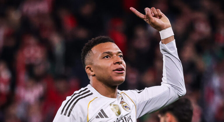 Kylian MBAPPE of Real Madrid celebrates his goal during the Spanish championship LaLiga football match between Athletic Club and Real Madrid CF on 3 December 2025 at San Mames in Bilbao, Spain (Photo by /Sipa USA)
2025.12.03 Bilbao
pilka nozna liga hiszpanska
Athletic Bilbao - Real Madryt
Foto IPA/SIPA USA/PressFocus

!!! POLAND ONLY !!!