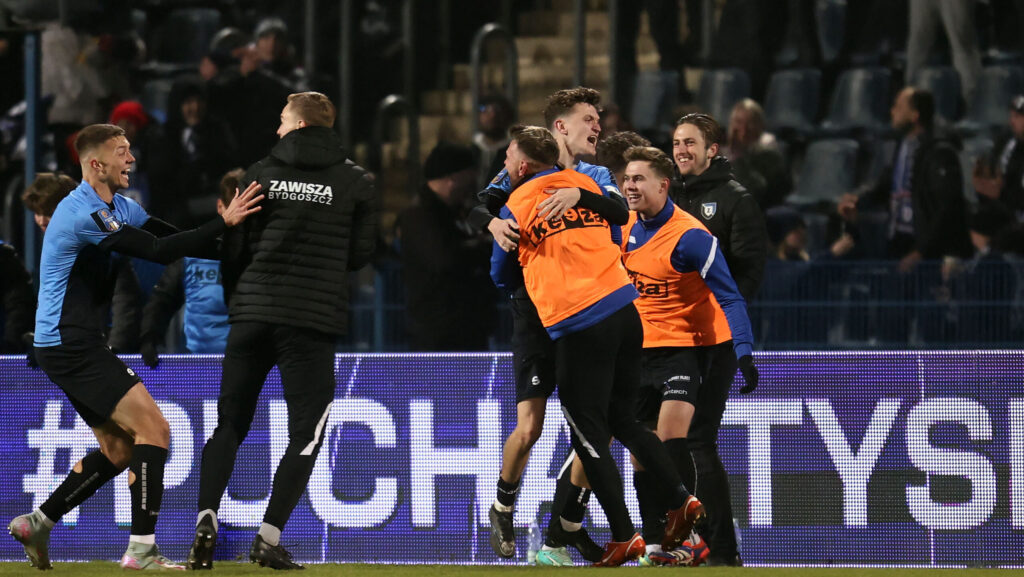 2025.12.04 Bydgoszcz Pilka Nozna 1/8 finalu STS Pucharu Polski sezon 2025/2026 Mecz Zawisza Bydgoszcz - Wisla Krakow N/z Maciej Kona gol bramka radosc Foto Piotr Matusewicz / PressFocus

2025.12.04 Bydgoszcz
Football Polish Cup season 2025/2026
Zawisza Bydgoszcz - Wisla Krakow
Maciej Kona gol bramka radosc
Credit: Piotr Matusewicz / PressFocus