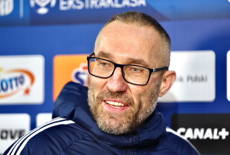 2025.12.07 Czestochowa 
Pilka nozna PKO Ekstraklasa 2025/2026
Rakow Czestochowa - GKS Katowice 
N/z Marek Papszun


Foto Grzegorz Misiak  / PressFocus

2025.12.07 Czestochowa 
Football Polish PKO Ekstraklasa Season 2025/2026
Rakow Czestochowa - GKS Katowice
Marek Papszun

Credit: Grzegorz Misiak / PressFocus