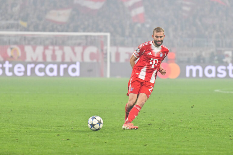 UEFA Champions League FC Bayern Munchen - Sporting CP 09.12.2025 MUNICH, GERMANY - 09. DECEMBER: am Ball Konrad LAIMER FC Bayern Munich 27 / Einzelfoto / Freisteller wahrend dem Match zwischen dem FC Bayern Munchen und Sporting Lissabon am 6. Spieltag der UEFA Champions League Ligaphase in der Allianz Arena *** UEFA Champions League FC Bayern Munich Sporting CP 09 12 2025 MUNICH, GERMANY 09 DECEMBER on the ball Konrad LAIMER FC Bayern Munich 27 Single photo cropped during the match between FC Bayern Munich and Sporting Lisbon on matchday 6 of the UEFA Champions League league phase at the Allianz Arena Copyright: xBEAUTIFULxSPORTS/Goldbergx
2025.12.09 Monachium
pilka nozna , liga mistrzow
Bayern Monachium - Sporting Lizbona
Foto IMAGO/PressFocus

!!! POLAND ONLY !!!