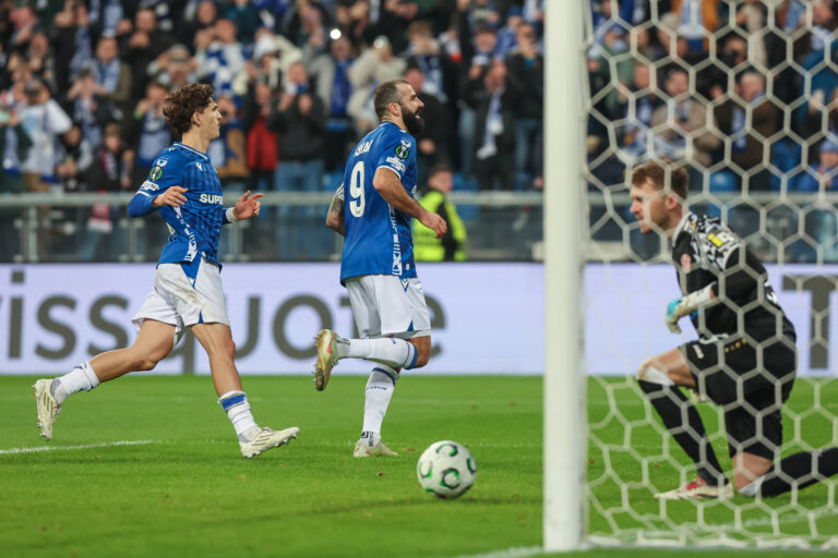 2025.12.11 Poznan
Pilka nozna UEFA Liga Konferencji Faza Ligowa
Lech Poznan - FSV Mainz 05
N/z Mikael Ishak gol radosc bramka tor 
Foto Pawel Jaskolka / PressFocus

2025.12.11 Poznan
Football UEFA Conference League Lech Poznan - FSV Mainz 05
Credit: Pawel Jaskolka / PressFocus