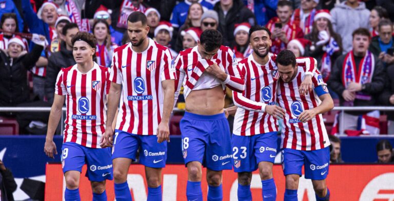 Spanish La Liga EA Sports soccer match Atletico de Madrid vs Valencia at Riyadh Air Metropolitano stadium in Madrid, Spain. 13 December 2025

(Photo by Cordon Press/Sipa USA)
2025.12.13 Madryt
pilka nozna liga hiszpanska
Atletico Madryt - Valencia CF

Foto Cordon/SIPA USA/PressFocus

!!! POLAND ONLY !!!