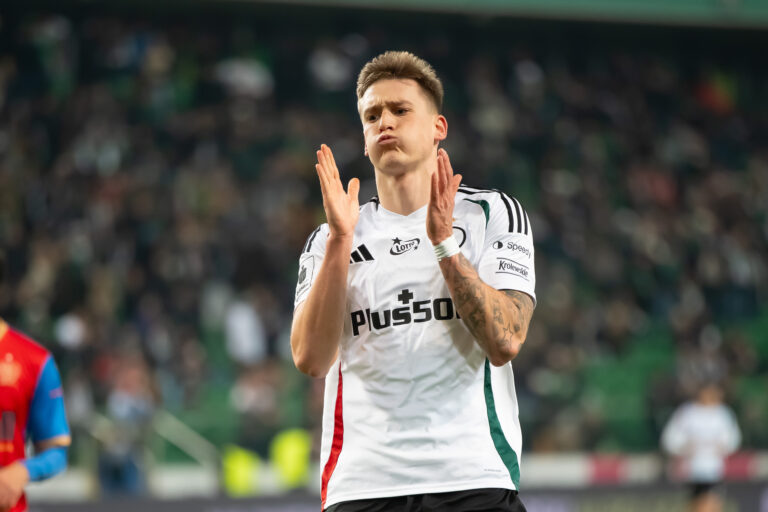 2025.12.14 Warszawa
pilka nozna PKO Ekstraklasa sezon 2025/2026
Legia Warszawa - Piast Gliwice
N/z Mileta Rajovic
Foto Pawel Bejnarowicz / PressFocus

2025.12.14 Warsaw
Football - Polish PKO Ekstraklasa season 2025/2026
Legia Warszawa - Piast Gliwice
Mileta Rajovic
Credit: Pawel Bejnarowicz / PressFocus