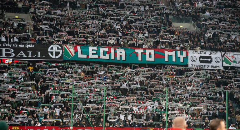 2025.12.14 Warszawa
pilka nozna PKO Ekstraklasa sezon 2025/2026
Legia Warszawa - Piast Gliwice
N/z kibice Legii Warszawa
Foto Pawel Bejnarowicz / PressFocus

2025.12.14 Warsaw
Football - Polish PKO Ekstraklasa season 2025/2026
Legia Warszawa - Piast Gliwice
kibice Legii Warszawa
Credit: Pawel Bejnarowicz / PressFocus