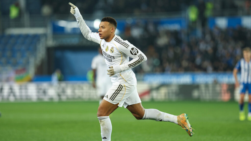 Kylian Mbappe of Real Madrid CF celebrates a goal 0-1 during the Spanish championship LaLiga football match between Deportivo Alaves and Real Madrid on 14 December 2025 at Mendizorroza Stadium in Vitoria, Spain (Photo by /Sipa USA)
2025.12.14 Vitoria-Gasteiz
pilka nozna liga hiszpanska
Deportivo Alaves - Real Madryt

Foto IPA/SIPA USA/PressFocus

!!! POLAND ONLY !!!