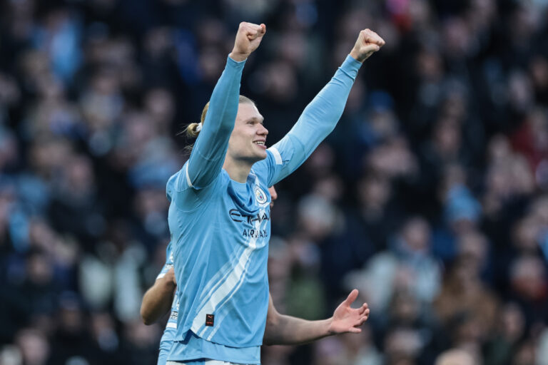 Erling Haaland of Manchester City celebrates his goal to make it 1-0n during the Premier League match Manchester City vs West Ham United at Etihad Stadium, Manchester, United Kingdom, 20th December 2025

(Photo by Mark Cosgrove/News Images)

*** GER AUT SUI OUT *** in Manchester, United Kingdom on 12/20/2025. (Photo by Mark Cosgrove/News Images/Sipa USA)
2025.12.20 Manchester
pilka nozna liga angielska
Manchester City - West Ham United
Foto News Images/SIPA USA/PressFocus

!!! POLAND ONLY !!!