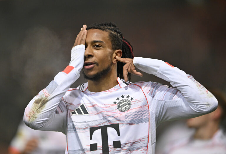 TOR zum 0:2 Michael Olise FC Bayern Muenchen FCB 17 Torjubel Gestik Geste 1. FC Heidenheim 1846 FCH vs FC Bayern Muenchen 21.12.2025 DFL REGULATIONS PROHIBIT ANY USE OF PHOTOGRAPHS AS IMAGE SEQUENCES AND/OR QUASI-VIDEO 1. FC Heidenheim 1846 FCH vs FC Bayern Muenchen *** GOAL to 0 2 Michael Olise FC Bayern Muenchen FCB 17 Goal celebration Gesture Gesture 1 FC Heidenheim 1846 FCH vs FC Bayern Muenchen 21 12 2025 DFL REGULATIONS PROHIBIT ANY USE OF PHOTOGRAPHS AS IMAGE SEQUENCES AND OR QUASI VIDEO 1 FC Heidenheim 1846 FCH vs FC Bayern Muenchen
2025.12.21 Heidenheim
pilka nozna , liga niemiecka
1. FC Heidenheim - FC Bayern Monachium
Foto IMAGO/PressFocus

!!! POLAND ONLY !!!