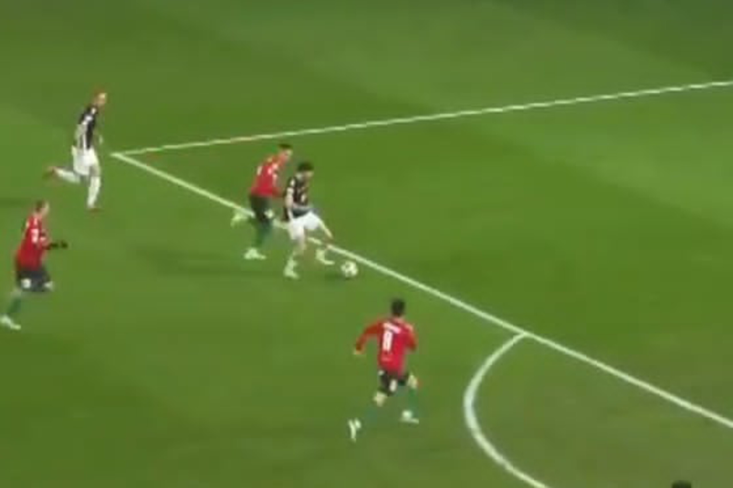 Świetny gol w Betclic 1. Lidze! Polonia prowadzi w Tychach [WIDEO]