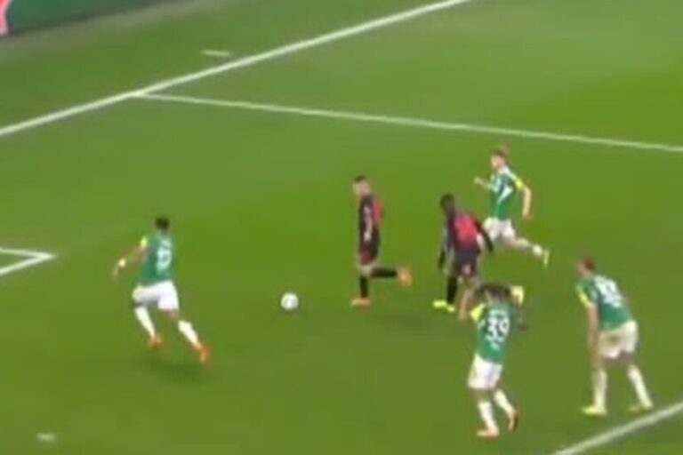 Sceny w Lidze Mistrzów! Newcastle straciło zwycięstwo w samej końcówce [WIDEO]