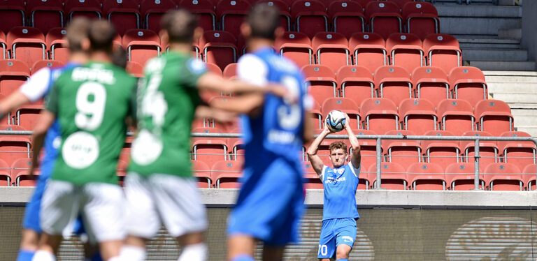 2024.05.12 Krakow
Pilka nozna, PKO BP Ekstraklasa, sezon 2023/2024
Puszcza Niepolomice - Warta Poznan
N/z Wojciech Hajda wrzut, rzut, wyrzut z autu
Foto Krzysztof Porebski / PressFocus

2024.05.12 Krakow
Football, Polish top league - first level, 2023/24 season
Puszcza Niepolomice - Warta Poznan
Wojciech Hajda wrzut, rzut, wyrzut z autu
Credit: Krzysztof Porebski / PressFocus