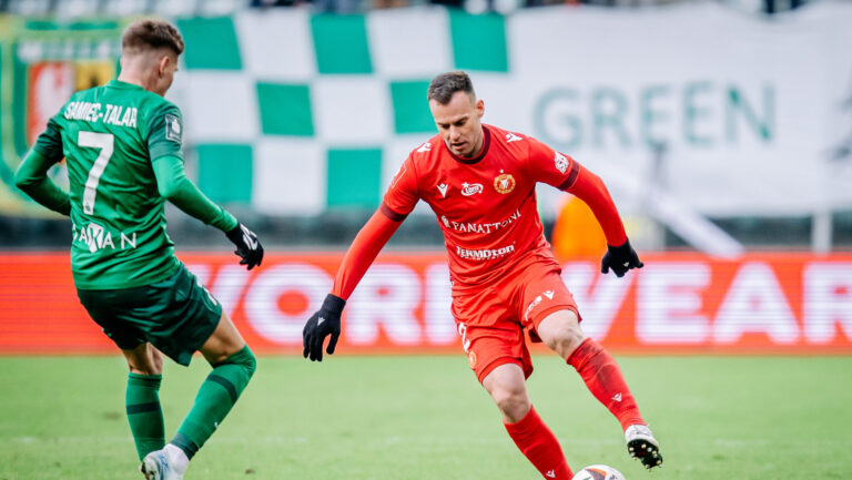 2025.02.15 Wroclaw
Pilka nozna, PKO BP Ekstraklasa, sezon 2024/2025
Slask Wroclaw - Widzew Lodz
N/z Luis Da Silva
Foto Mateusz Porzucek PressFocus

2025.02.15 Wroclaw
Football, Polish top league - first level, 2024/25 season
Slask Wroclaw - Widzew Lodz
Luis Da Silva
Credit: Mateusz Porzucek PressFocus