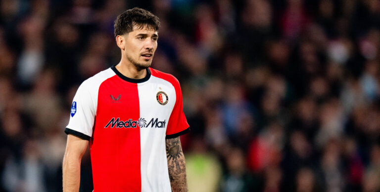 Eredivisie: Feyenoord v PEC Zwolle Rotterdam - Jakub Moder of Feyenoord during the thirtieth round of the 2024/2025 Eredivisie season. The match is set between Feyenoord and PEC Zwolle at Stadion Feijenoord De Kuip on 25 April 2025 in Rotterdam, The Netherlands. Copyright: xYannickxVerhoevenx
2025.04.25 Rotterdam
pilka nozna , liga holenderska
Feyenoord Rotterdam - PEC Zwolle
Foto IMAGO/PressFocus

!!! POLAND ONLY !!!