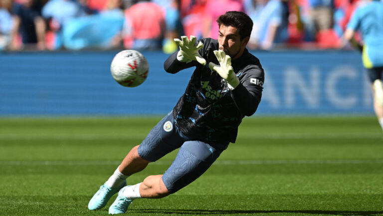 Crystal Palace v Manchester City FA Cup 17/05/2025. FA Cup Final Stefan Ortega 18 of Manchester City warming up during the FA Cup Final match between Crystal Palace and Manchester City at Wembley Stadium, London, England on 17 May 2025. London Wembley Stadium Greater London England Editorial use only , Copyright: xGrahamxHuntx PSI-22107-0055
2025.05.17 Londyn
pilka nozna , Puchar Anglii , final
Crystal Palace - Manchester City
Foto IMAGO/PressFocus

!!! POLAND ONLY !!!