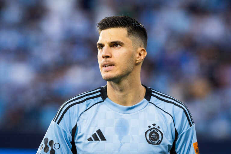 SLOVAN BRATISLAVA - KAIRAT ALMATY Marko Tolic of Slovan and XY of Kairat during third qualifying round of UEFA Champions League football match between SK Slovan Bratislava and Kairat Almaty. Bratislava, Slovakia, August 12, 2025. Copyright: xx 080A4485
2025.08.12 Bratyslawa
pilka nozna , Liga Mistrzow
Slovan Bratyslawa - Kajrat Almaty
Foto IMAGO/PressFocus

!!! POLAND ONLY !!!