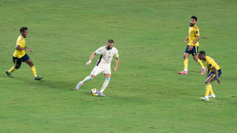 AI-Nassr vs AI-Ittihad in Saudi Super Cup 2025 Karim Benzema, AI-Ittihad player hold the ball in the game between the Al-Nassr and Al-Ittihad at Saudi Super Cup 2025 on August 19, 2025 in Hong Kong. Photo by Ellan Mad/Nexpher Images
2025.08.19 Hong Kong
pilka nozna , superpuchar Arabii Saudyjskiej
AI-Nassr - AI-Ittihad
Foto IMAGO/PressFocus

!!! POLAND ONLY !!!
