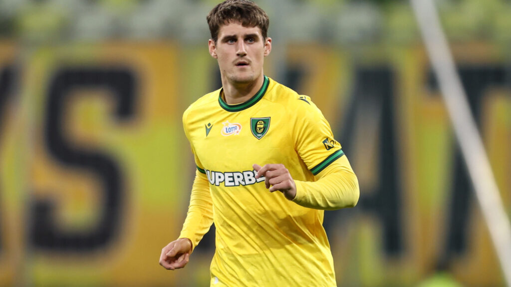 2025.09.12 Gdansk Pilka nozna PKO BP Ekstraklasa sezon 2025/2026 Lechia Gdansk - GKS Katowice N/z Ilya Shkuryn Foto Piotr Matusewicz / PressFocus

2025.09.12 Gdansk
Football Polish PKO BP Ekstraklasa season 2025/2026 
Lechia Gdansk - GKS Katowice 
Ilya Shkuryn 
Credit: Piotr Matusewicz / PressFocus