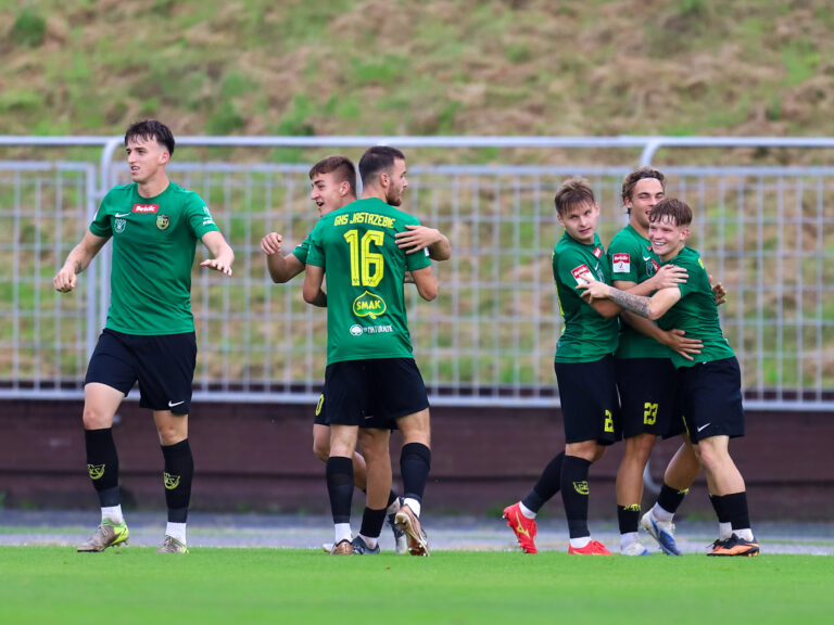 2025.09.13 Jastrzebie Zdroj
Pilka nozna Betclic 2 Liga Sezon 2025/2026
GKS Jastrzebie - Chojniczanka Chojnice
N/z Oliwer Jakuc radosc, radosc po golu, radosc po bramce, gol, bramka
Foto Sebastian Sienkiewicz / PressFocus

2025.09.13 Jastrzebie Zdroj
Football Polish Betclic 2 league Season 2025/2026
GKS Jastrzebie - Chojniczanka Chojnice
Oliwer Jakuc radosc, radosc po golu, radosc po bramce, gol, bramka
Credit: Sebastian Sienkiewicz / PressFocus