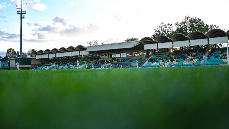 2025.09.24 Leczna Pilka nozna STS Puchar Polski I runda sezon 2025/26 Gornik Leczna - Cracovia

N/z Stadion Gornika Leczna

Foto Kacper Pacocha / PressFocus 

2025.09.24 Leczna Football Polish Cup first round 2025/26 season Gornik Leczna - Cracovia

Credit: Kacper Pacocha / PressFocus