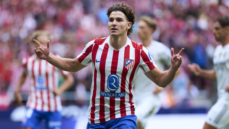 Julian Alvarez of Atletico de Madrid celebrates his goal during the La Liga EA match between Atletico de Madrid and Real Madrid CF, on September 27, 2025. - 27/09/2025 - Spain / Madrid / Madrid - PUBLICATIONxNOTxINxFRAxRUS LGMx/xLexPictorium LePictorium_0315443
2025.09.27 Madryt
pilka nozna , liga hiszpanska
Atletico Madryt - Real Madryt
Foto IMAGO/PressFocus

!!! POLAND ONLY !!!