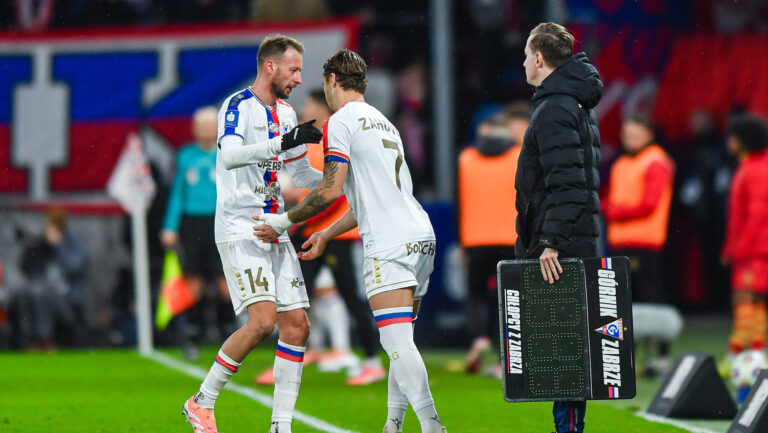 2025.10.26 Zabrze
Pilka nozna PKO BP Ekstraklasa Sezon 2025/2026
Gornik Zabrze - Jagiellonia Bialystok
N/z Jaroslaw Kubicki, Luka Zahovic, zmiana
Foto Marcin Bulanda / PressFocus

2025.10.26 Zabrze
Football Polish PKO BP Ekstraklasa League Season 2025/2026
Gornik Zabrze - Jagiellonia Bialystok
Jaroslaw Kubicki, Luka Zahovic, zmiana
Credit: Marcin Bulanda / PressFocus