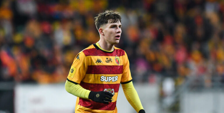 2025.11.02 Bialystok Pilka nozna PKO Ekstraklasa sezon 2025/2026 14. kolejka rozgrywek Jagiellonia Bialystok (zolto-czerwone) - Rakow Czestochowa N/z Oskar Pietuszewski Foto Michal Kosc / PressFocus 
2025.11.02 Bialystok Football Polish PKO Ekstraklasa season 2025/2026 Jagiellonia Bialystok - Rakow Czestochowa Credit Michal Kosc / PressFocus