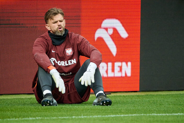 2025.11.13, Warszawa 
Pilka nozna, Reprezentacja Polski 
Trening przed meczem Polska - Holandia 
N/z Bartlomiej Dragowski 
Fot Rafal Oleksiewicz / PressFocus