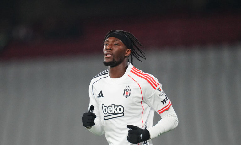 November 30 2025: Tammy Abraham of Besiktas  looks on  during a Turkish Super Lig game, Fatih Karagumruk vs Besikta, at Olympic Park, Istanbul, Turkey. Ulrik Pedersen/CSM/Sipa USA (Credit Image: © Ulrik Pedersen/Cal Sport Media/Sipa USA)
2025.11.30 Stambul
pilka nozna liga turecka
Fatih Karagumruk - Besiktas Stambul
Foto Cal Sport Media/SIPA USA/PressFocus

!!! POLAND ONLY !!!