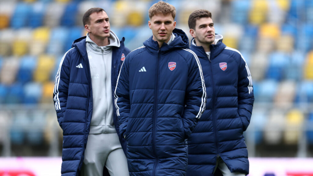 2025.11.30 Gdynia Pilka nozna PKO BP Ekstraklasa sezon 2025/2026 Arka Gdynia - Rakow Czestochowa N/z Jakub Madrzyk Oliwier Zych Kacper Trelowski Foto Piotr Matusewicz / PressFocus

2025.11.30 Gdynia
Football Polish PKO BP Ekstraklasa season 2025/2026 
Arka Gdynia - Rakow Czestochowa 
Jakub Madrzyk Oliwier Zych Kacper Trelowski 
Credit: Piotr Matusewicz / PressFocus