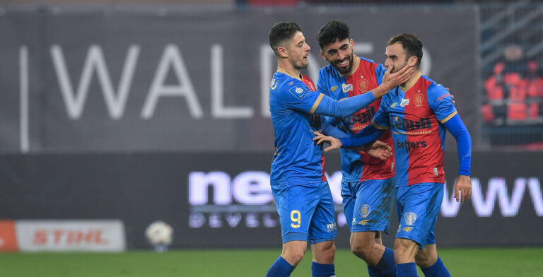 2025.12.06 Gliwice
Pilka nozna PKO Ekstraklasa sezon 2025/2026
Piast Gliwice - Legia Warszawa
N/z Adrian Dalmau Juande Rivas Jorge Felix radosc gol
Foto Mateusz Sobczak / PressFocus

2025.12.06 Gliwice
Football Polish League PKO Ekstraklasa season 2025/2026
Piast Gliwice - Legia Warszawa
Adrian Dalmau Juande Rivas Jorge Felix radosc gol
Credit: Mateusz Sobczak / PressFocus