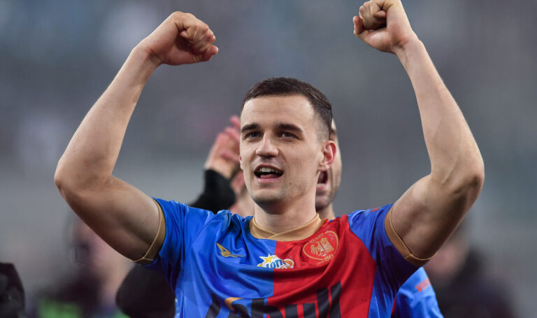 2025.12.06 Gliwice
Pilka nozna PKO Ekstraklasa sezon 2025/2026
Piast Gliwice - Legia Warszawa
N/z Patryk Dziczek
Foto Mateusz Sobczak / PressFocus

2025.12.06 Gliwice
Football Polish League PKO Ekstraklasa season 2025/2026
Piast Gliwice - Legia Warszawa
Patryk Dziczek
Credit: Mateusz Sobczak / PressFocus