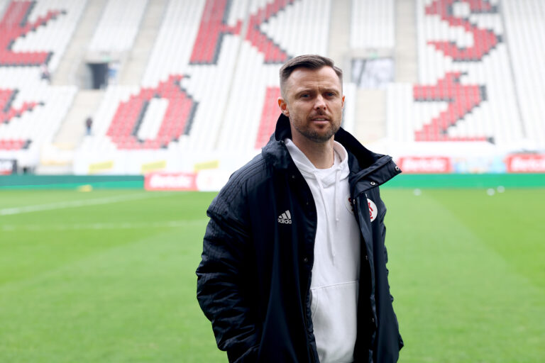 2025.12.07 Lodz Pilka Nozna PKO BP Ekstraklasa Sezon 2025/2026 LKS Lodz - Wisla Krakow Nz Grzegorz Szoka Foto:Artur Kraszewski / PressFocus

2025.12.07 Lodz Football PKO BP Ekstraklasa Polish League 2025/2026 LKS Lodz - Wisla Krakow Grzegorz Szoka Credit:Artur Kraszewski / PressFocus