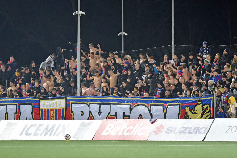 2025.12.07 Bytom
Pilka nozna , Betclic I liga , sezon 2025/26
Polonia Bytom - Chrobry Glogow
N/z Kibice Polonii Bytom
Foto Krzysztof Porebski / PressFocus

2025.12.07 Bytom
Football , Polish league, second level , 2025/2026 season
Polonia Bytom - Chrobry Glogow
Kibice Polonii Bytom
Credit: Krzysztof Porebski / PressFocus