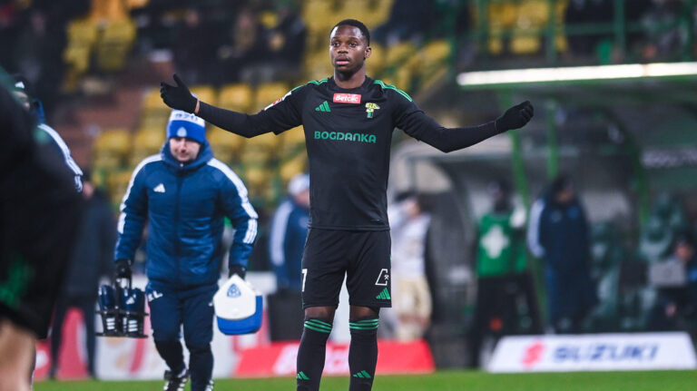 2025.12.07 Leczna Pilka nozna Betclic 1. Liga sezon 2025/2026 Gornik Leczna - Ruch Chorzow

N/z Solo Traore

Foto Kacper Pacocha / PressFocus 

2025.12.07 Leczna Football Polish first league - second level 2025/26 season Gornik Leczna - Ruch Chorzow

Credit: Kacper Pacocha / PressFocus