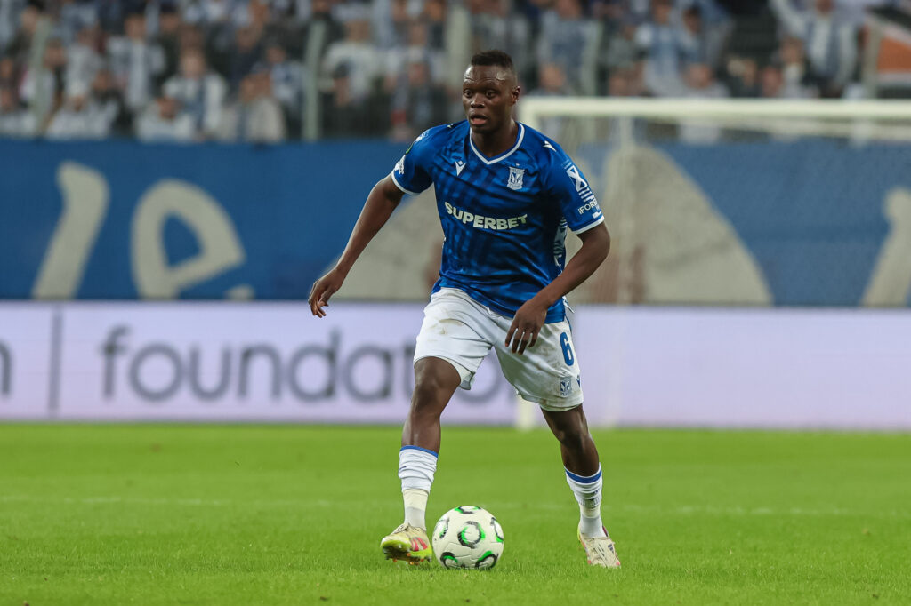 2025.12.11 Poznan
Pilka nozna UEFA Liga Konferencji Faza Ligowa
Lech Poznan - FSV Mainz 05
N/z Timothy Ouma
Foto Pawel Jaskolka / PressFocus

2025.12.11 Poznan
Football UEFA Conference League Lech Poznan - FSV Mainz 05
Credit: Pawel Jaskolka / PressFocus