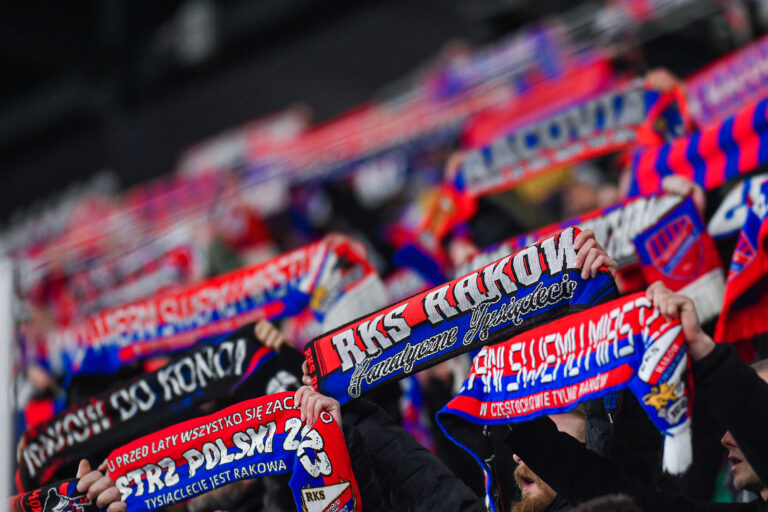 2025.12.11 Sosnowiec
Pilka nozna Liga Konferencji Europy UEFA Faza grupowa Sezon 2025/2026
Rakow Czestochowa - HSK Zrinjski Mostar
N/z kibice, trybuny, szalik, szaliki
Foto Marcin Bulanda / PressFocus

2025.12.11 Sosnowiec
Football UEFA Europa Conference League Stage Group Season 2025/2026
Rakow Czestochowa - HSK Zrinjski Mostar
kibice, trybuny, szalik, szaliki
Credit: Marcin Bulanda / PressFocus