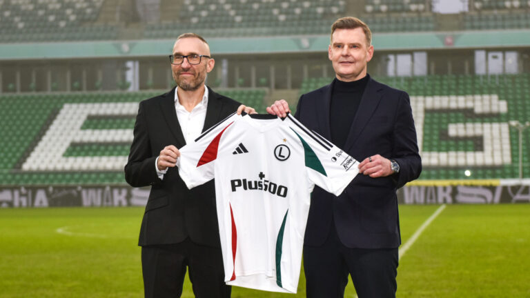 2025.12.19 Warszawa
pilka nozna PKO Ekstraklasa sezon 2025/2026
Marek Papszun nowym trenerem Legii Warszawa Legia
N/z Marek Papszun Marcin Herra
Foto Wojciech Dobrzynski / PressFocus

2025.12.19 Warszawa
Football - Polish PKO Ekstraklasa season 2025/2026
Marek Papszun - new coach of Legia Warszawa
Credit: Wojciech Dobrzynski / PressFocus