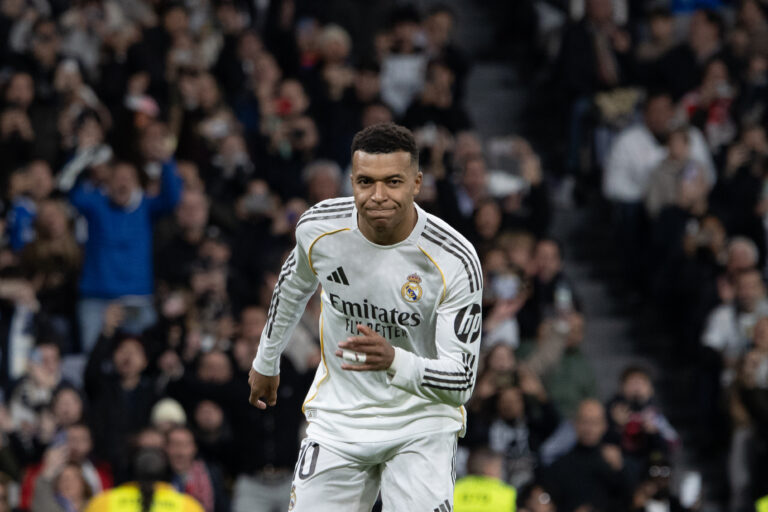 Kylian Mbappe of Real Madrid celebrates a goal during the EA SPORTS La Liga 2025-2026 match between Real Madrid and Sevilla FC, at Santiago Bernabeu Stadium. Final score: Real Madrid 2-0 Sevilla FC. (Photo by David Canales / SOPA Images/Sipa USA)
2025.12.20 Madryt
pilka nozna liga hiszpanska
Real Madryt - Sevilla FC
Foto SOPA Images/SIPA USA/PressFocus

!!! POLAND ONLY !!!