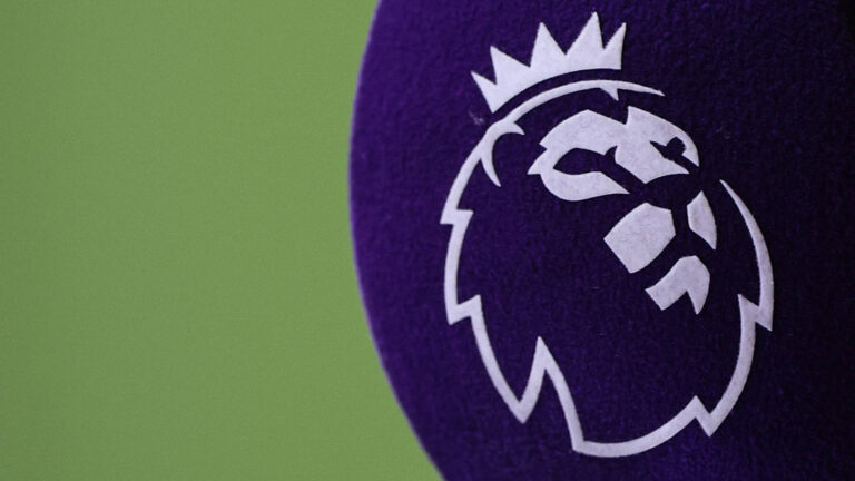Birmingham, England, 21st December 2025. A Premier League logo on a broadcast microphone during the Aston Villa vs Manchester United, ManU Premier League match at Villa Park, Birmingham. Picture credit should read: James Baylis / Sportimage EDITORIAL USE ONLY. No use with unauthorised audio, video, data, fixture lists, club/league logos or live services. Online in-match use limited to 120 images, no video emulation. No use in betting, games or single club/league/player publications. SPI_164_JB_ASTON_VILLA_MANUTD SPI-4388-0162
2025.12.21 Birmingham
pilka nozna liga angielska
Premier League sezon 2025/2026
Foto IMAGO/PressFocus

!!! POLAND ONLY !!!
