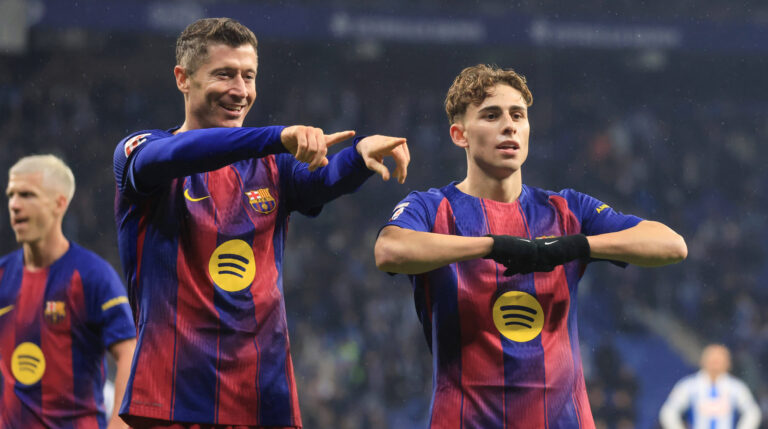 Spain - LaLiga - RCD Espanyol de Barcelone vs FC Barcelona, Barca - 03/01/2026 SPAIN, BARCELONA, JANUARY 03. Robert Lewandowski of FC Barcelona L celebrates with Fermin Lopez of FC Barcelona after scoring his team s second goal during the LaLiga EA Sports football match between RCD Espanyol de Barcelone and FC Barcelona at RCDE Stadium on January 03, 2026 in Barcelona, Spain. Photo by Manuel Blondeau/ AOP.Press Barcelona RCDE Stadium Catalonia Spain Copyright: x ManuelxBlondeau/AOP.Pressx AOP20260103-0003
2026.01.03 Cornella de Llobregat
pilka nozna liga hiszpanska
RCD Espanyol - FC Barcelona

Foto IMAGO/PressFocus

!!! POLAND ONLY !!!