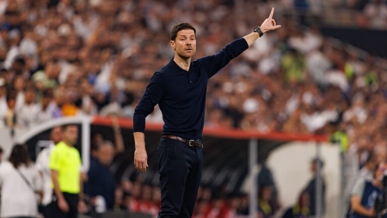 Xabi Alonso seen during Spanish Supercup Semifinal game between Club Atletico de Madrid and Real Madrid Maciej Rogowski/Ball Raw Images Jeddah King Abdullah Sports City Saudi Arabia Copyright: xMaciejxRogowskix maciejrogowski_atletico_real_2526-157
2026.01.08 Dzedda
pilka nozna Superpuchar Hiszpanii
Atletico Madryt - Real Madryt
Foto IMAGO/PressFocus

!!! POLAND ONLY !!!