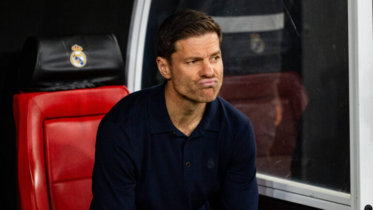 Xabi Alonso seen during Spanish Supercup Semifinal game between Club Atletico de Madrid and Real Madrid Maciej Rogowski/Ball Raw Images Jeddah King Abdullah Sports City Saudi Arabia Copyright: xMaciejxRogowskix ROG_ATMvsRMA-68
2026.01.08 Dzedda
pilka nozna Superpuchar Hiszpanii
Atletico Madryt - Real Madryt
Foto IMAGO/PressFocus

!!! POLAND ONLY !!!