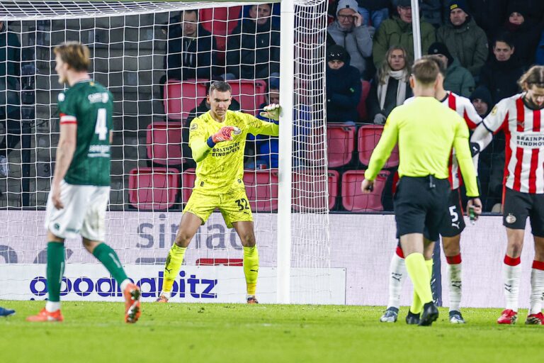 EINDHOVEN , 10-01-2026 , Philips stadium , season 2025 / 2026 , Dutch Eredivisie football , match between  PSV and Excelsior Rotterdam , picture shows PSV goalkeeper Matej Kovar (Photo by Pro Shots/Sipa USA)
2026.01.10 Eindhoven
pilka nozna liga holenderska
PSV Eindhoven - Excelsior Rotterdam
Foto Pro Shots Photo Agency/SIPA USA/PressFocus

!!! POLAND ONLY !!!