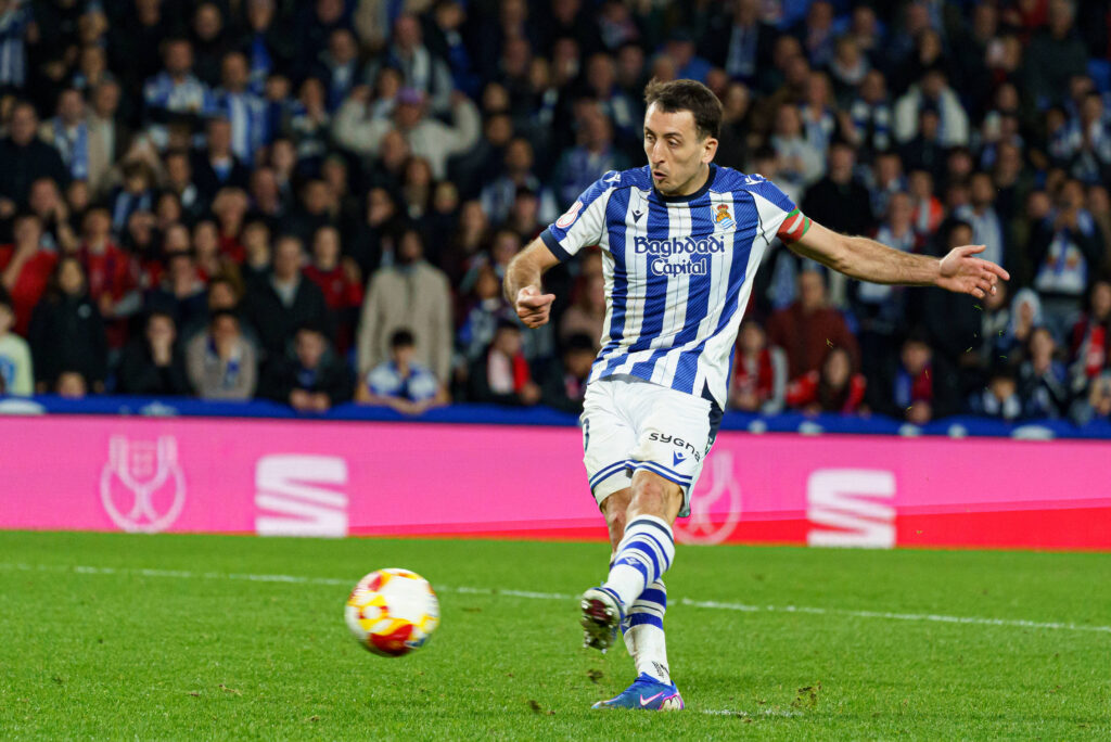 Mikel Oyarzabal seen during Copa Del Rey game between teams of Real Sociedad de Futbol and Club Atletico Osasuna at Estadio Anoeta Mickael Ducint/Ball Raw Images San Sebastian Estadio Anoeta Spain Copyright: xMickaelxDucintx mickaelducint_realsociedad_osasuna_2526-113
2026.01.14 San Sebastian
pilka nozna , Puchar Krola
Real Sociedad San Sebastian - Osasuna Pampeluna
Foto IMAGO/PressFocus

!!! POLAND ONLY !!!
