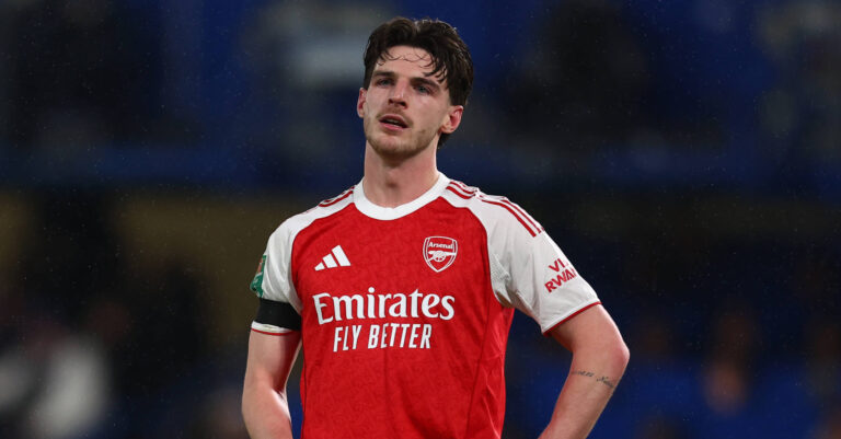 London, England, 14th January 2026. Declan Rice of Arsenal during the Chelsea vs Arsenal Carabao Cup match at Stamford Bridge, London. Picture credit should read: Paul Terry / Sportimage EDITORIAL USE ONLY. No use with unauthorised audio, video, data, fixture lists, club/league logos or live services. Online in-match use limited to 120 images, no video emulation. No use in betting, games or single club/league/player publications. SPI_120_PT_Chelsea_Arsenal SPI-4450-0119
2026.01.14 Londyn
pilka nozna , Puchar Ligi Angielskiej
Chelsea Londyn - Arsenal Londyn
Foto IMAGO/PressFocus

!!! POLAND ONLY !!!